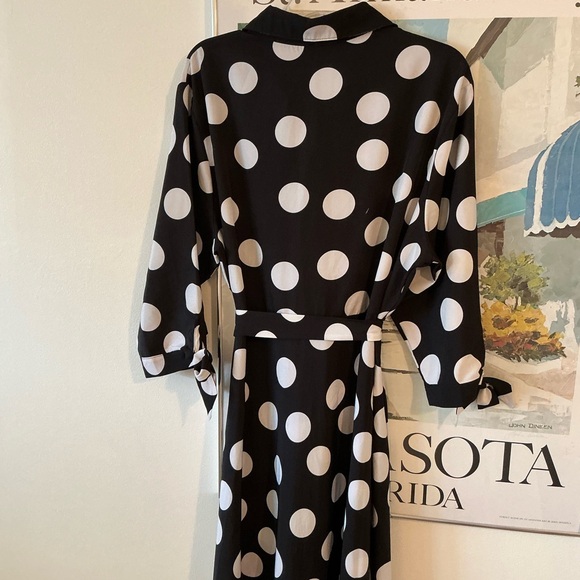 Black & White Polka Dot  1XL DRESS button down, tie/bow 3/4 sleeve, full skirt - Picture 2 of 9